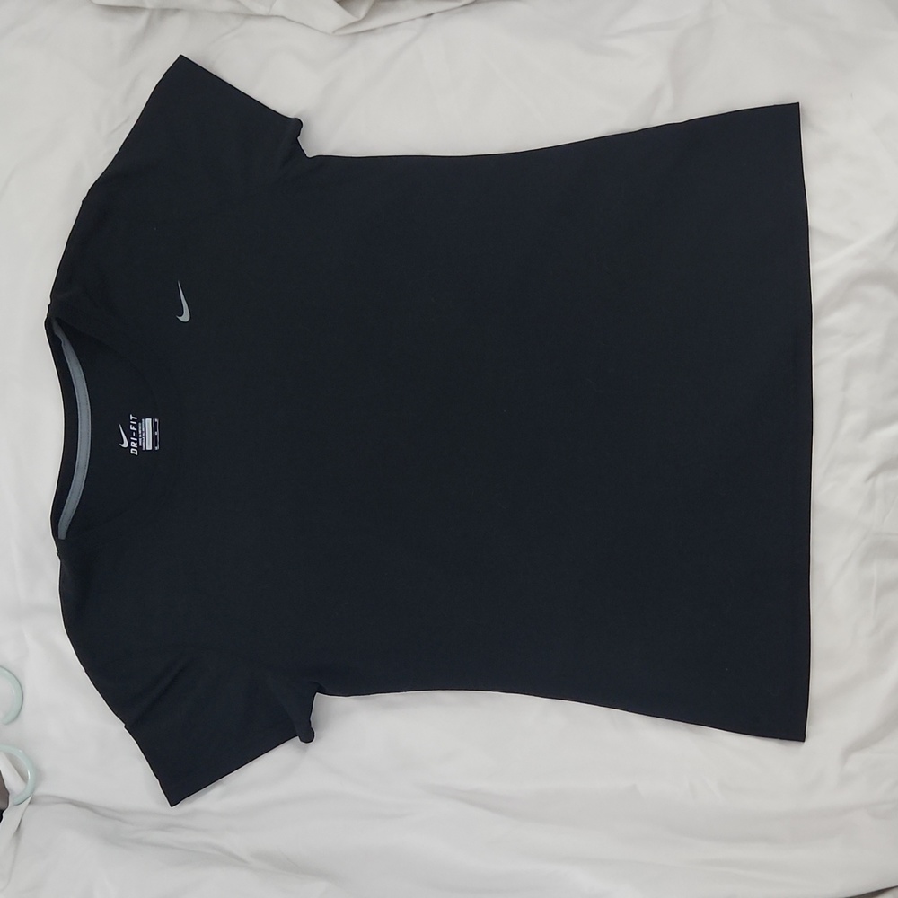 Nike Dri-fit top